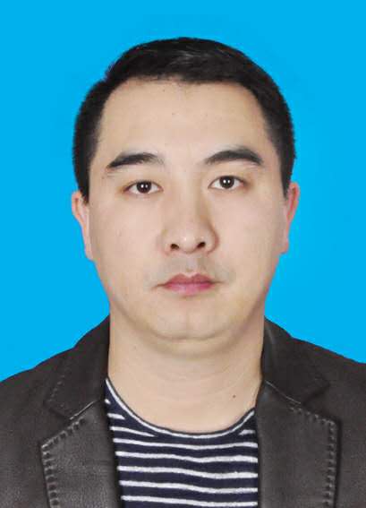 丁源源